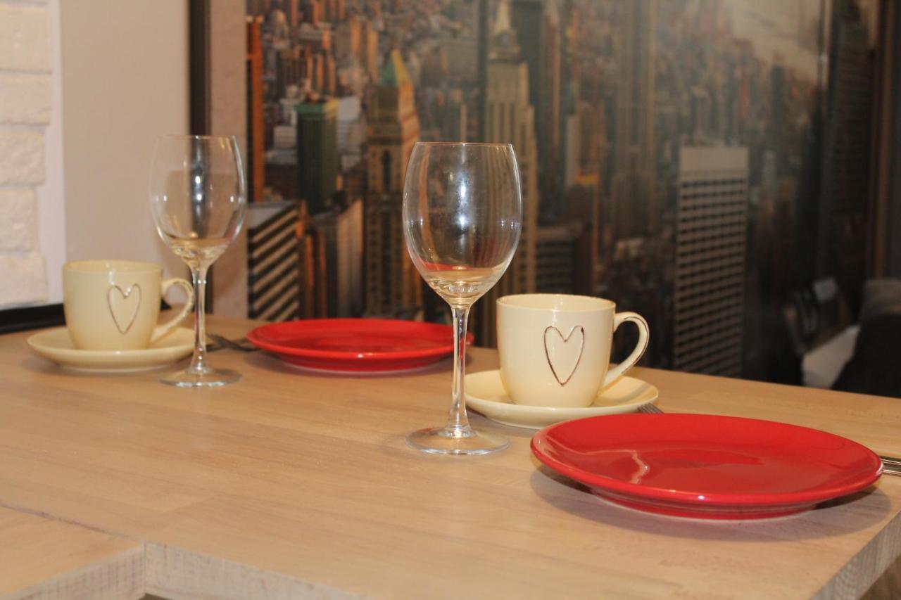 Apartamenty Przy Starym Rynku Poznan Luaran gambar